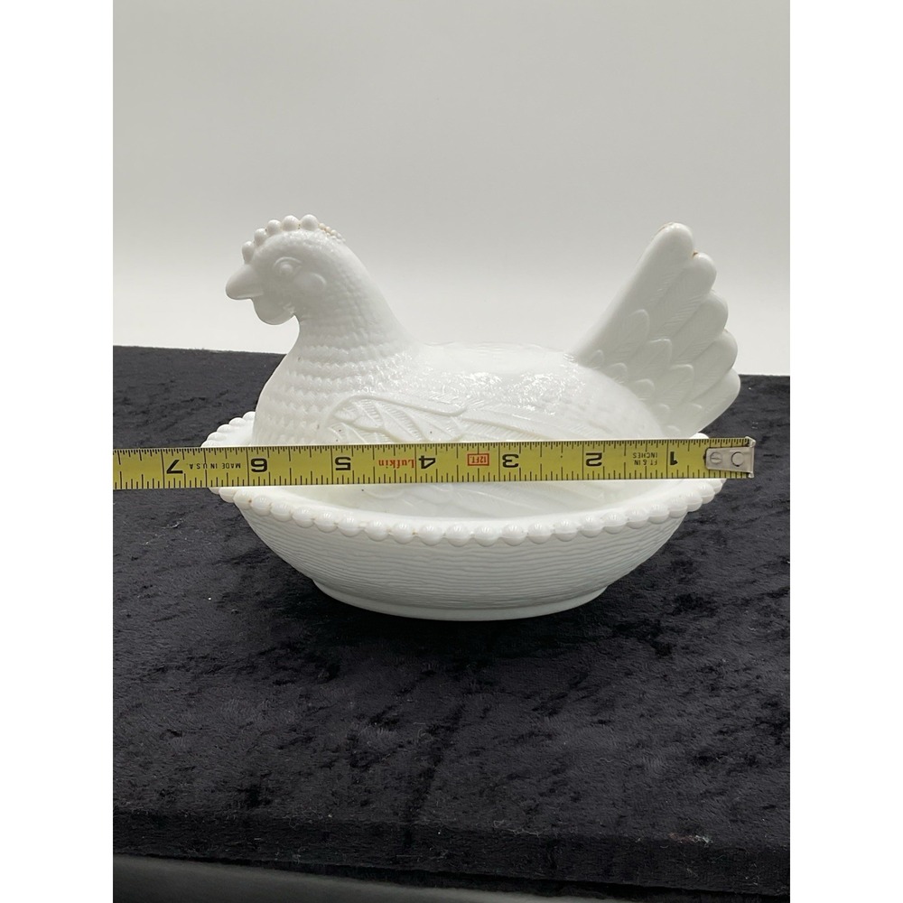 INDIANA HEN ON NEST 7" WHITE MILK GLASS COVERED CANDY DISH BOWL VINTAGE - Picture 6 of 7